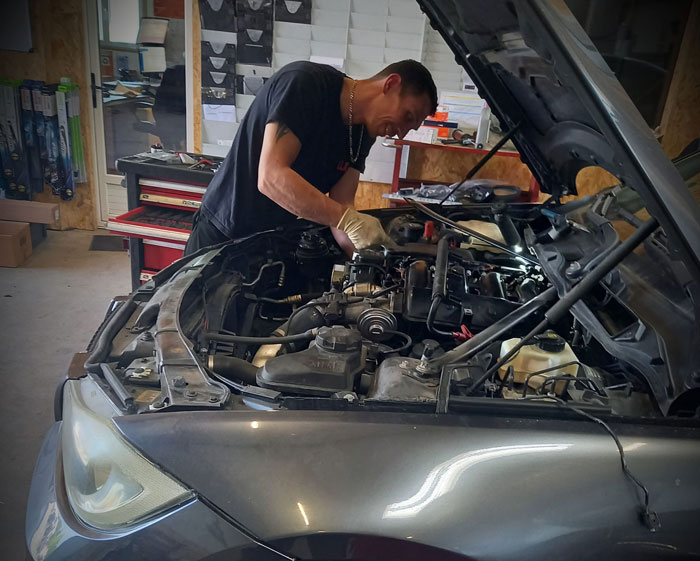 Dépannage auto proche de Longué-Jumelles